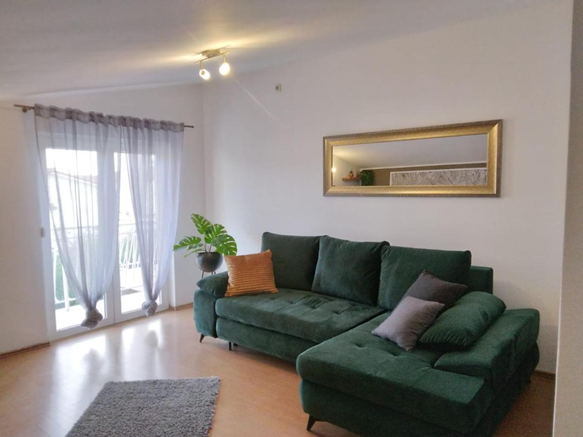 Apartments Anita Frane Vodice Kültér fotó