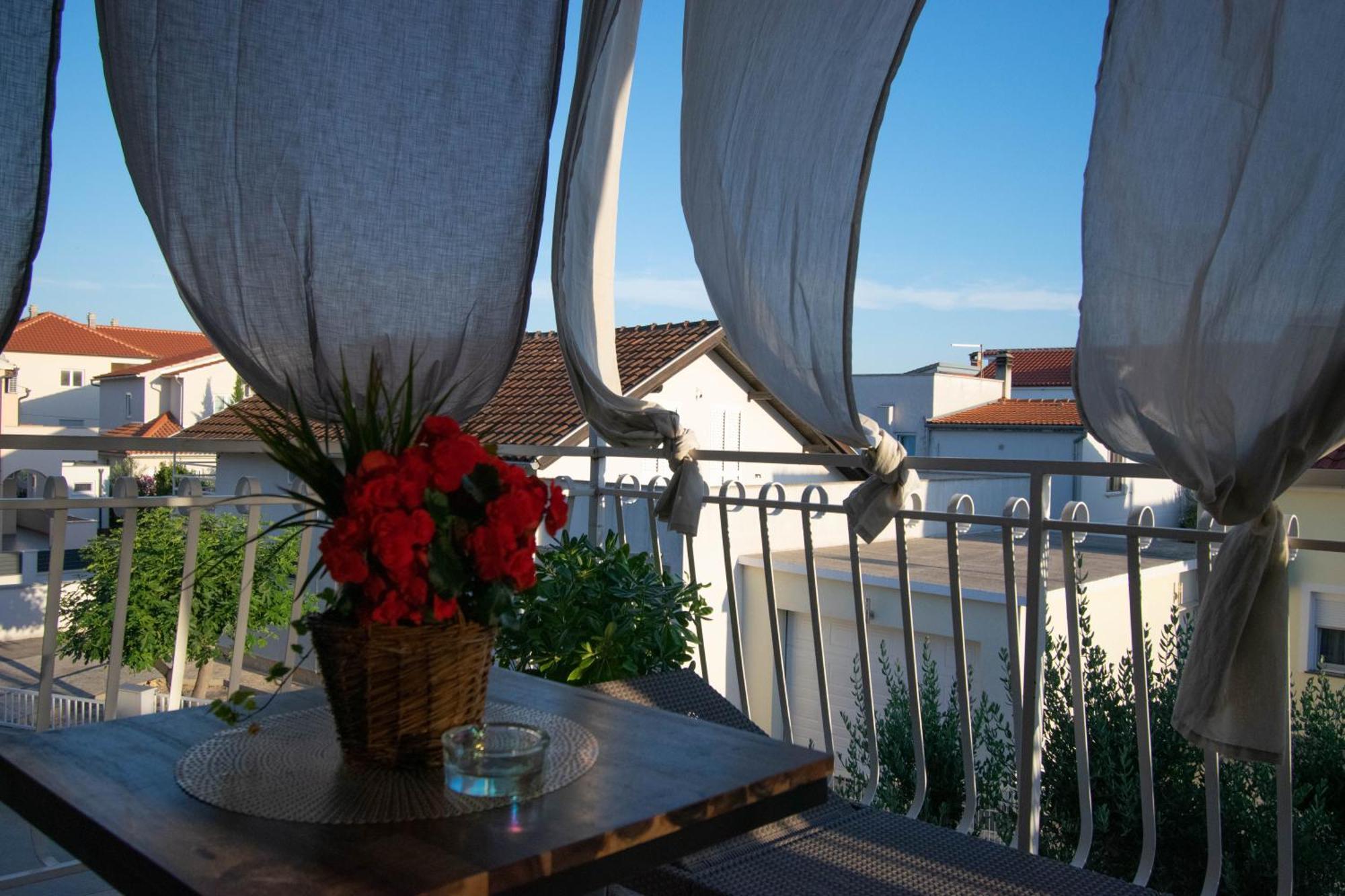 Apartments Anita Frane Vodice Kültér fotó