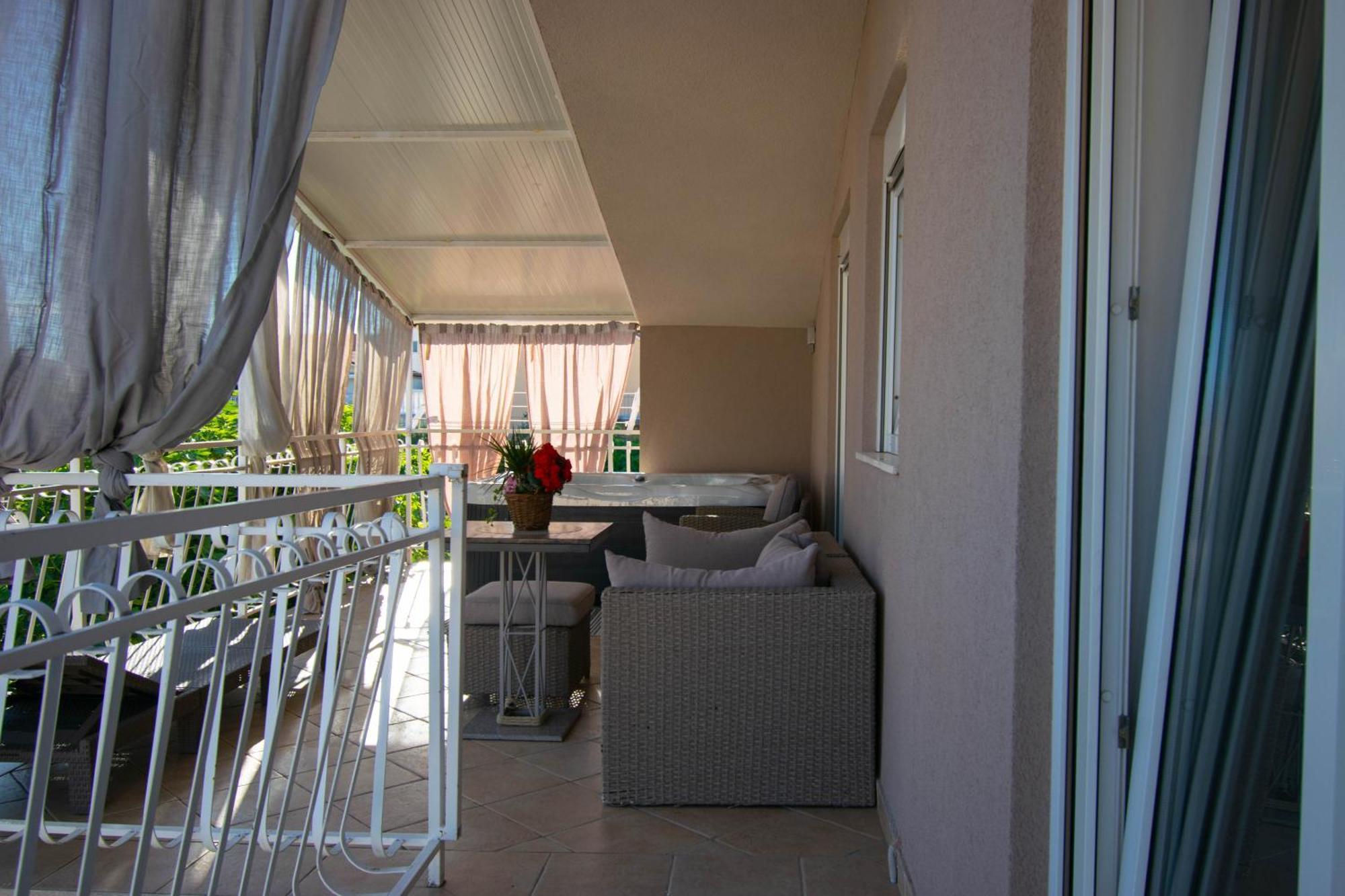 Apartments Anita Frane Vodice Kültér fotó
