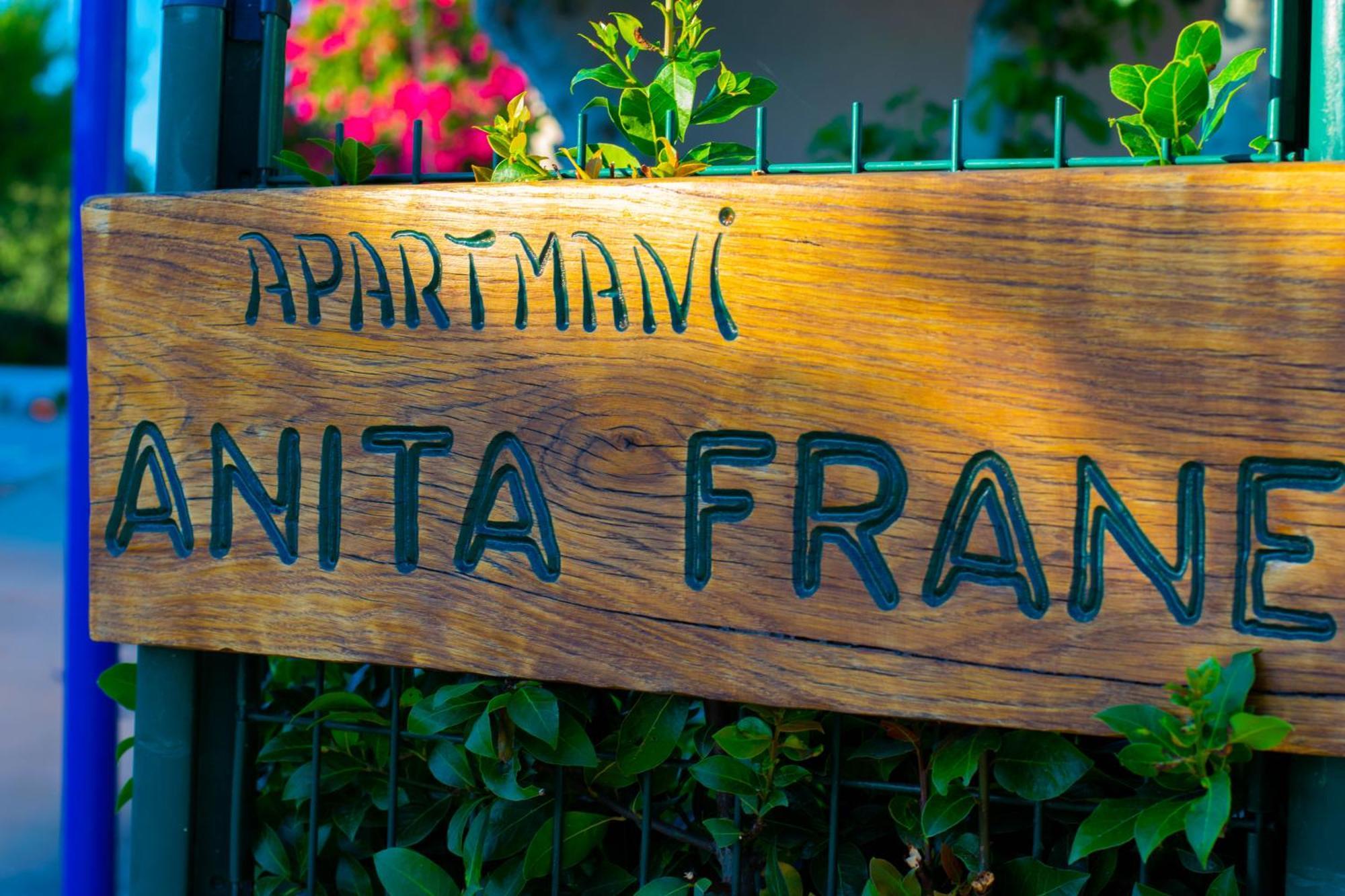 Apartments Anita Frane Vodice Kültér fotó